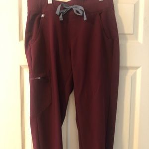 Figs Zamora Jogger burgundy